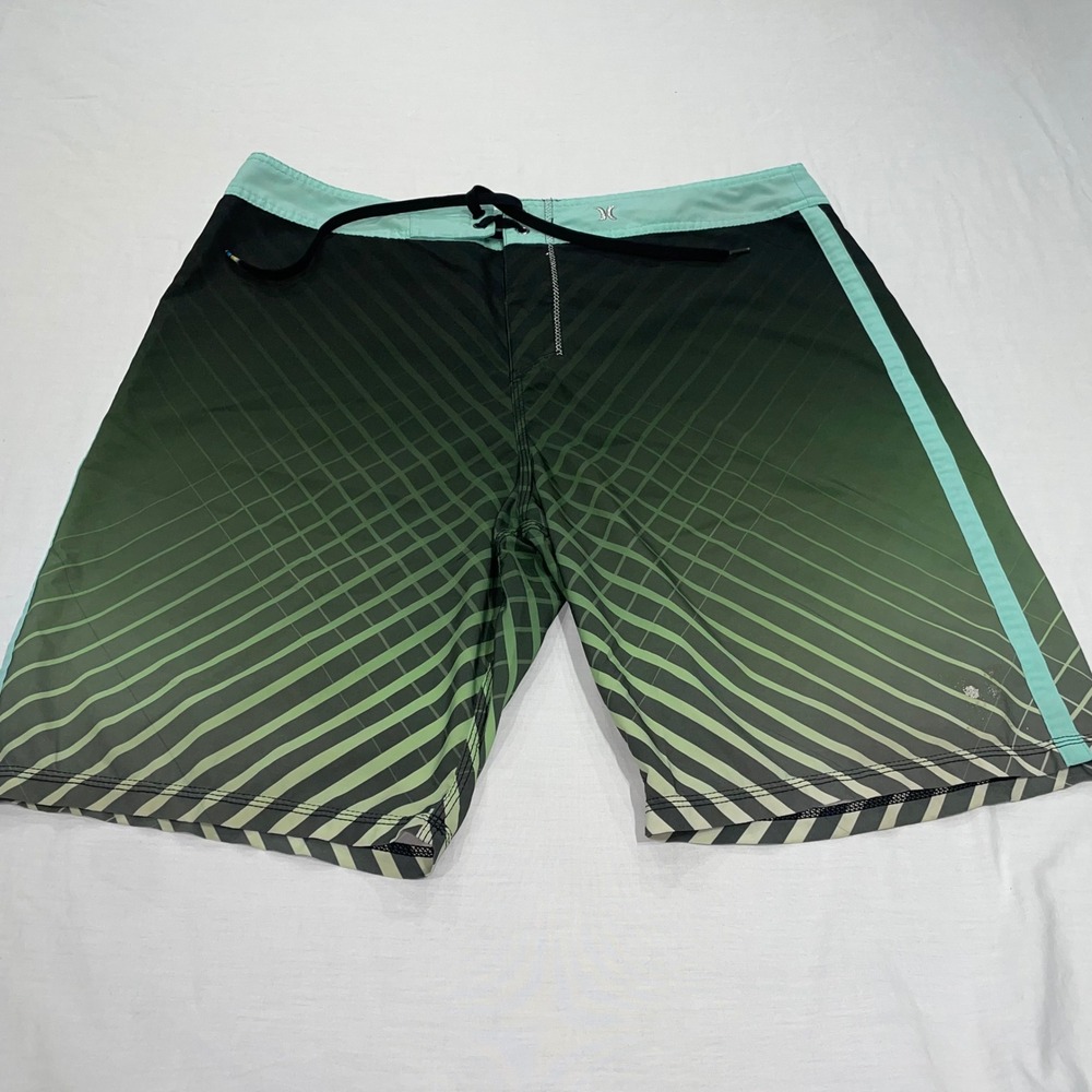 Hurley Phantom Mens Board Shorts Size 36 Green Black Gradient Grid Swim Trunks